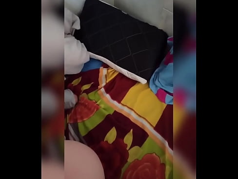 ❤️ Nire gelakidea etxean bakarrik geratzen da, bere senarra oporretara joaten delako eta nik izorratzeko eta ipurdia esnez betetzeko aprobetxatzen dut ❤️❌ Porno %eu.watchhentai.ruan ️❤